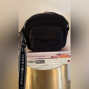 Black Tommy Hilfiger crossbody